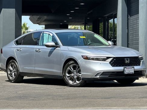 Used 2024 Honda Accord EX-L image 2