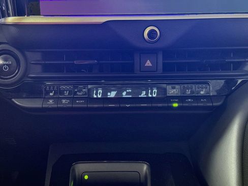 Certified 2024 Toyota Crown AWD/4WD image 15