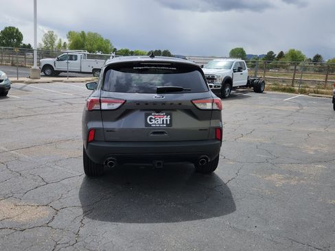 Certified 2022 Ford Escape SEL w/ SEL Stealth AWD Package image 11