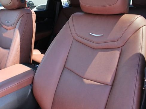 Used 2024 Cadillac XT5 Premium Luxury AWD/4WD image 7