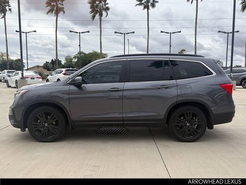 Used 2022 Honda Pilot Special Edition image 3