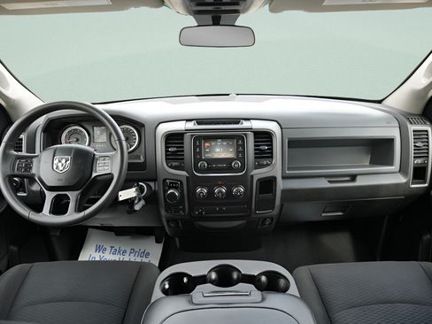 Used 2019 RAM 1500 Express w/ Express Value Package AWD/4WD image 15