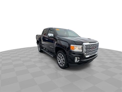 Certified 2022 GMC Canyon Denali image 2