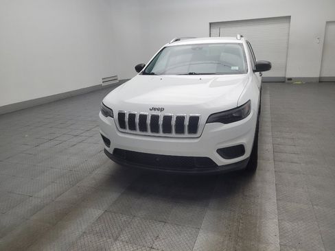 Used 2021 Jeep Cherokee Latitude FWD image 15