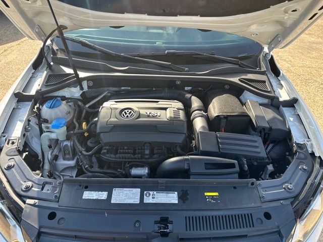 Used 2015 Volkswagen Passat 1.8T SE FWD image 37