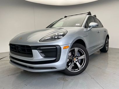 Used 2025 Porsche Macan