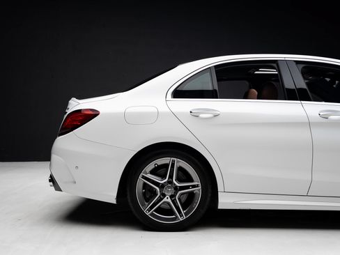 Used 2021 Mercedes-Benz C 43 AMG 4MATIC Sedan image 40