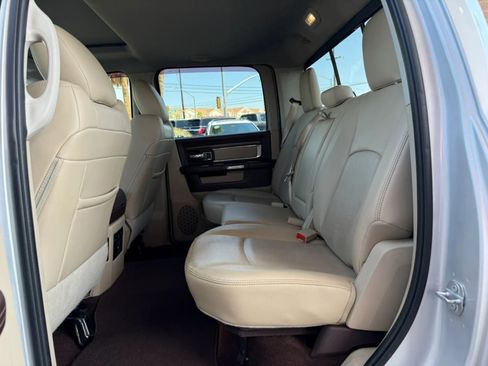Used 2016 RAM 1500 Laramie w/ Convenience Group AWD/4WD image 42