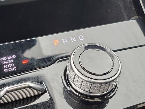 Used 2021 Jeep Grand Cherokee L Limited image 15