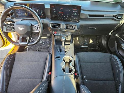 Used 2024 Ford Mustang Coupe image 16