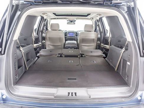 Used 2020 Ford Expedition XLT w/ Equipment Group 202A RWD image 33