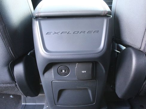 New 2026 Ford Explorer Active AWD/4WD image 19
