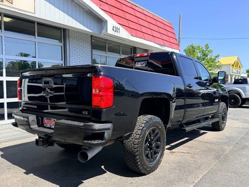 Used 2018 Chevrolet Silverado 2500 LTZ w/ Duramax Plus Package image 3