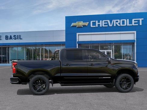New 2026 Chevrolet Silverado 1500 High Country w/ Midnight Edition AWD/4WD image 5