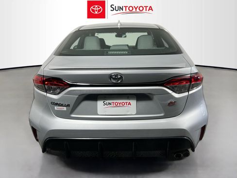 Used 2023 Toyota Corolla SE image 5