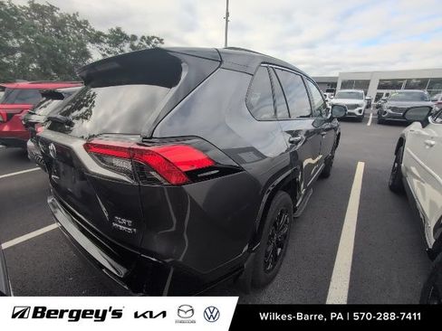 Used 2024 Toyota RAV4 XSE w/ Weather Package AWD/4WD image 7
