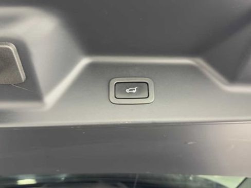 Used 2020 Land Rover Range Rover HSE AWD/4WD image 36