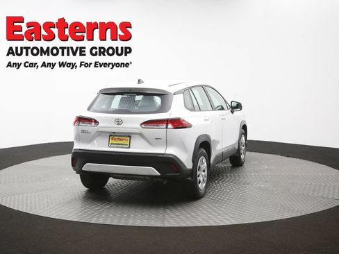 Used 2023 Toyota Corolla Cross L AWD/4WD image 41