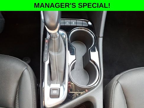 Used 2024 Buick Encore GX Sport Touring w/ Comfort Package FWD image 12