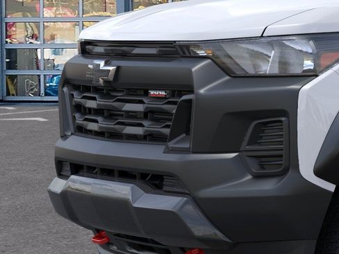 New 2026 Chevrolet Colorado Trail Boss AWD/4WD image 13
