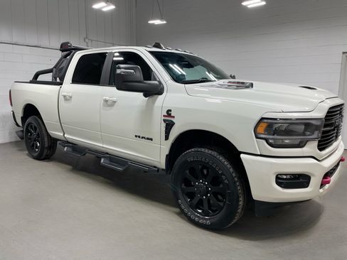 Used 2024 RAM 2500 Laramie w/ Night Edition AWD/4WD image 3