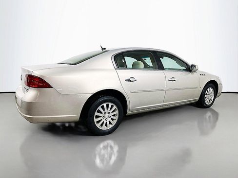 Used 2007 Buick Lucerne CX image 7