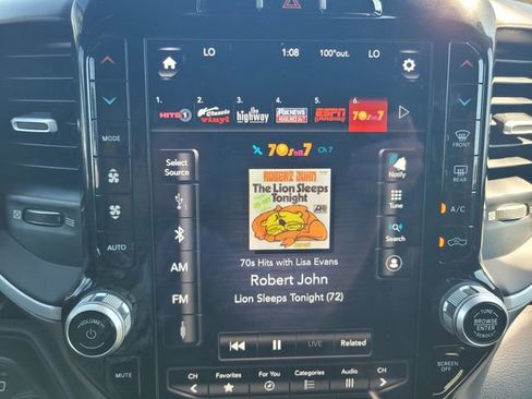 Used 2021 RAM 1500 Big Horn image 22