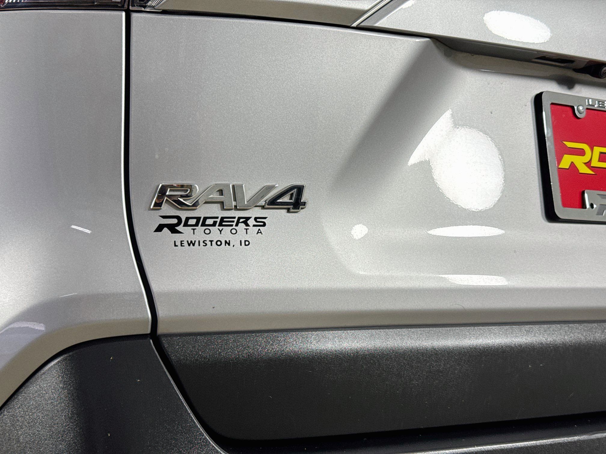 Certified 2025 Toyota RAV4 LE AWD/4WD image 26