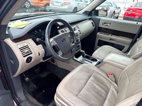 Used 2009 Ford Flex SEL image 9