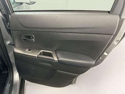 Used 2024 Mitsubishi Outlander Sport AWD image 30