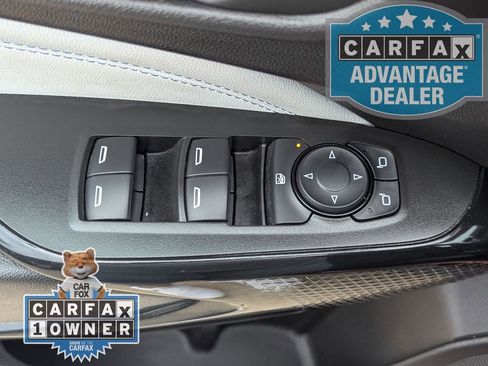 Certified 2025 Chevrolet Trax LT w/ LT Convenience Package FWD image 13
