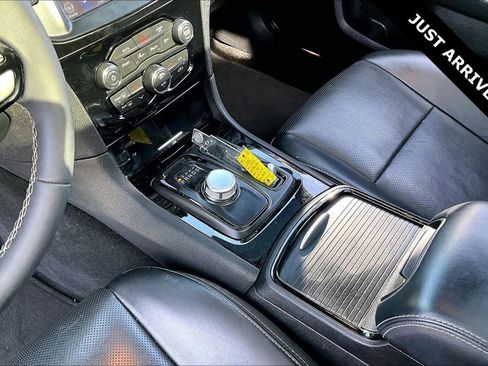 Used 2023 Chrysler 300 S w/ Comfort Group image 17