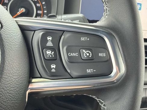 New 2026 Jeep Wrangler Unlimited Sahara w/ Safety Group AWD/4WD image 29