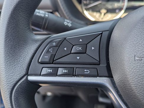 Used 2024 Nissan Sentra SV FWD image 21