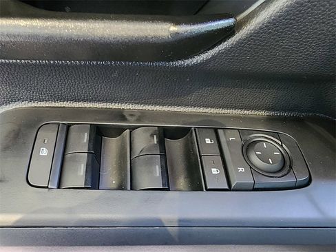 New 2025 Toyota Tacoma SR5 image 11