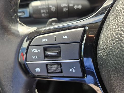 Used 2025 Honda Pilot EX-L image 24