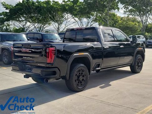 Used 2026 GMC Sierra 2500 Denali w/ Denali Reserve Package AWD/4WD image 6