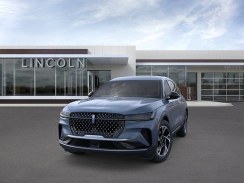 New 2026 Lincoln Nautilus Premier w/ Equipment Group 102A AWD/4WD image 2