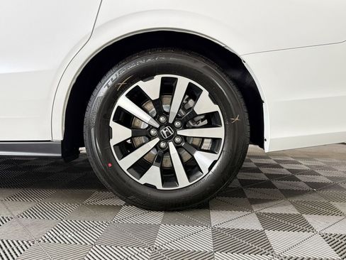 New 2026 Honda Odyssey EX-L image 10