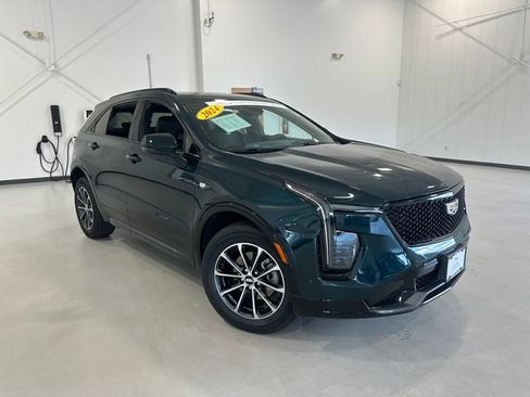Certified 2024 Cadillac XT4 Sport AWD/4WD image 4