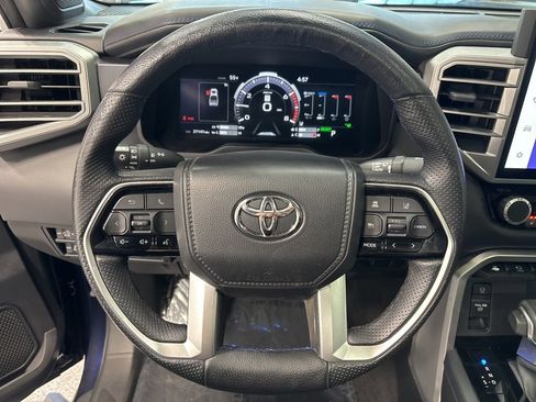 Used 2022 Toyota Tundra Platinum image 16