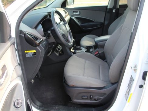 Used 2018 Hyundai Santa Fe Sport w/ 2.4L Value Package 02 image 3