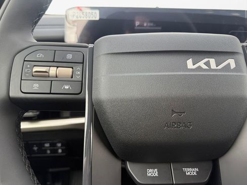 New 2027 Kia Telluride S image 25