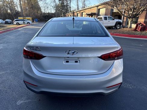 Used 2020 Hyundai Accent SE image 16