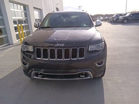 Used 2015 Jeep Grand Cherokee Overland w/ Advanced Technology Group image 8