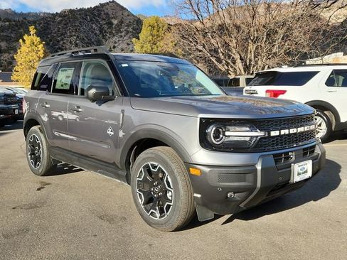 New 2025 Ford Bronco Sport Outer Banks w/ Outer Banks Tech Package+ AWD/4WD image 1