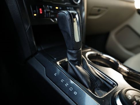 Used 2017 Ford Explorer XLT w/ Equipment Group 202A image 45