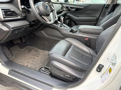 Used 2023 Subaru Outback Limited XT image 9