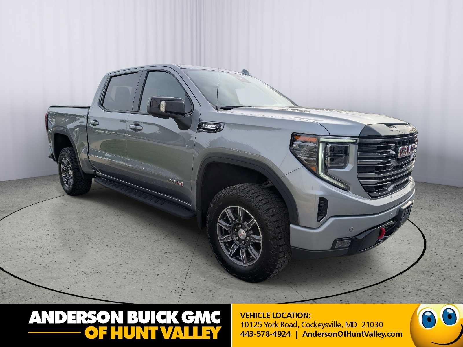 Certified 2025 GMC Sierra 1500 AT4 w/ AT4 Premium Package AWD/4WD image 1
