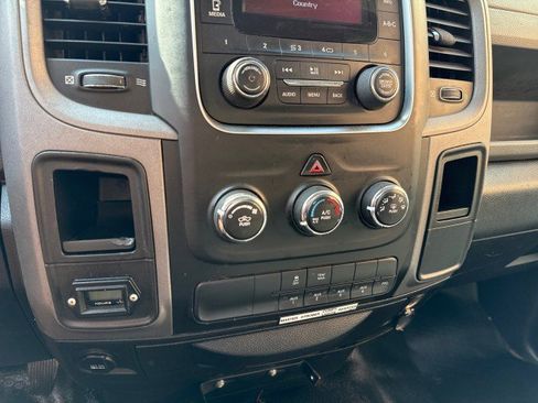 Used 2015 RAM 4500 Tradesman w/ Power & Remote Entry Group image 21